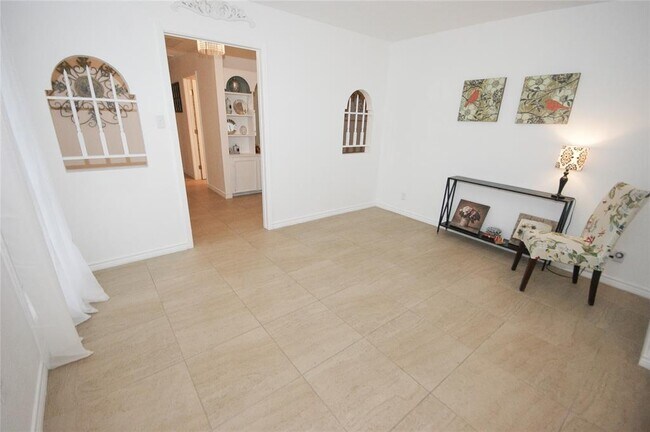 Building Photo - 10922 FM1764