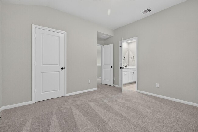 Building Photo - 6427 Prospect Oaks Pkwy