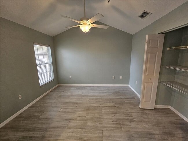 Building Photo - 4250 Players Pl