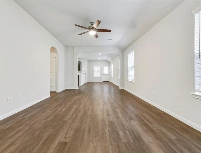 Building Photo - 5411 James Michael Dr