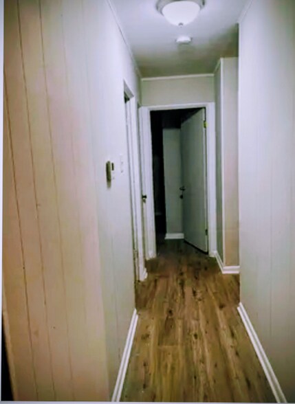 Building Photo - 1907 Semple Ave