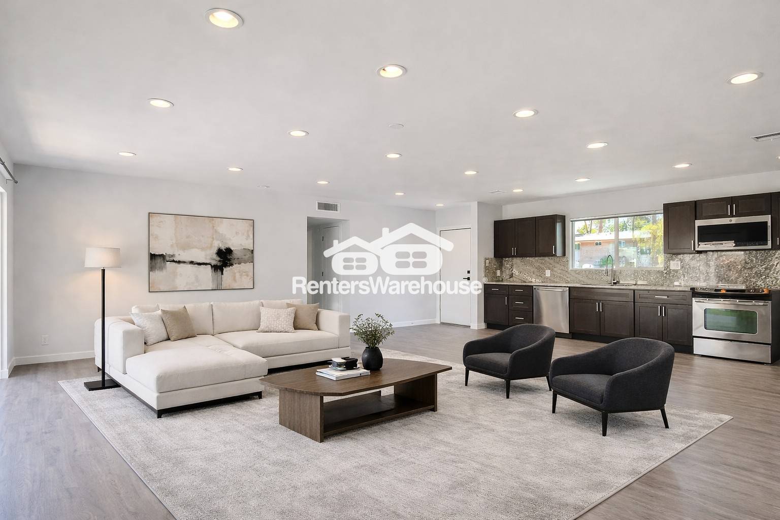 Building Photo - 1930 E Missouri Ave