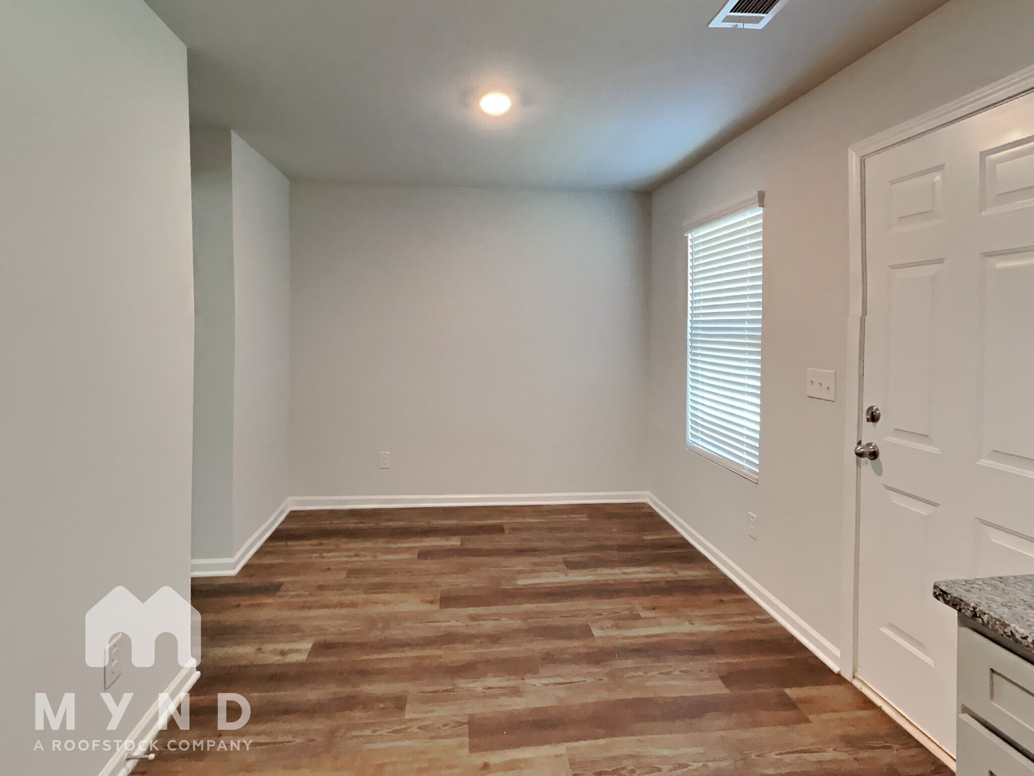 Building Photo - 1834 Carrington Dr