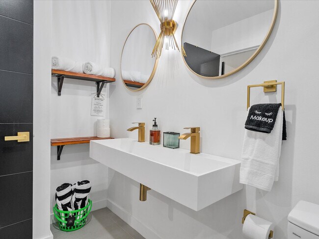 Building Photo - 258 NW 57th St