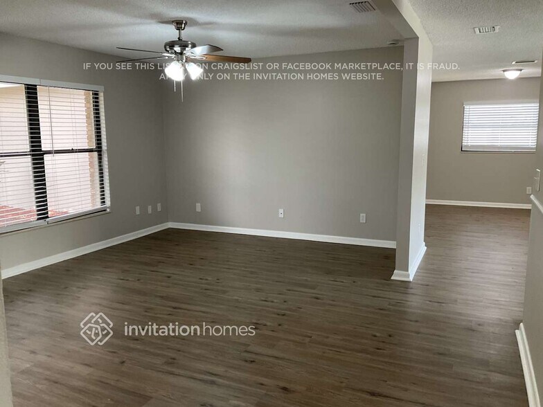 Building Photo - 213 Sweetgum Ct