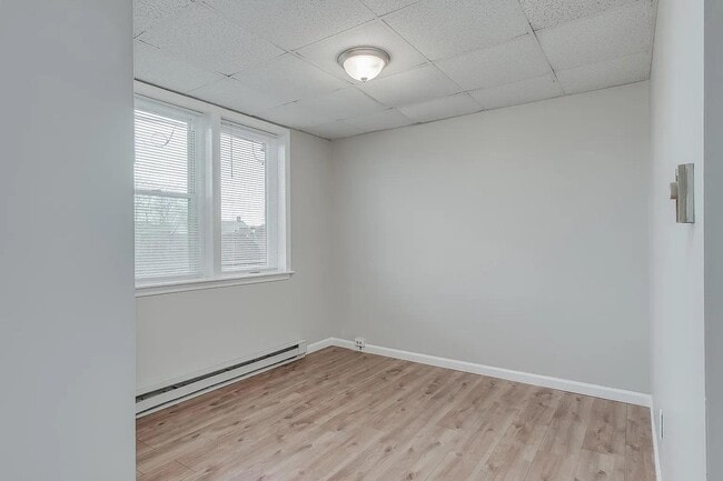 Building Photo - 441 N Potomac St