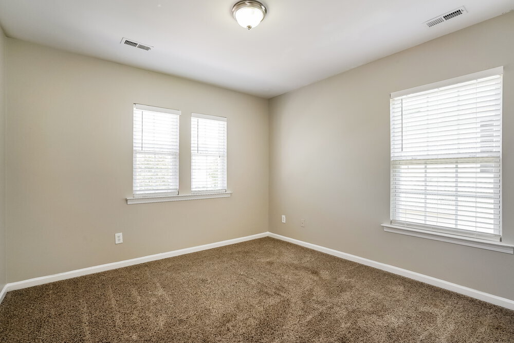 Building Photo - 4028 Oatgrass Ln