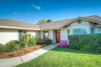 Building Photo - BEAUTIFUL 4 BED 2 BATH HOME IN REDDING - A...