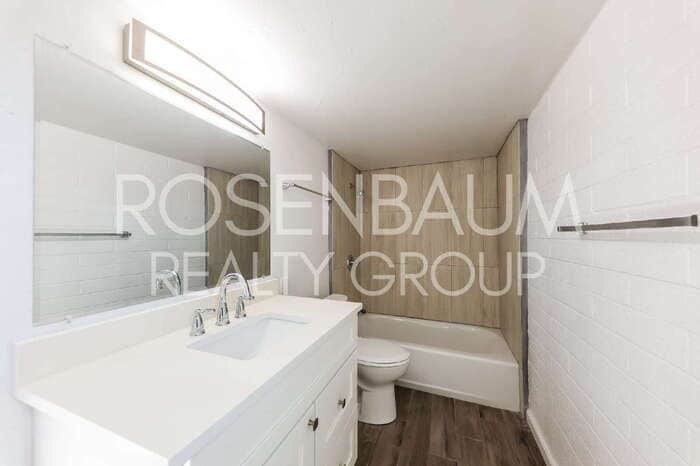 Building Photo - 6320 N 16th St