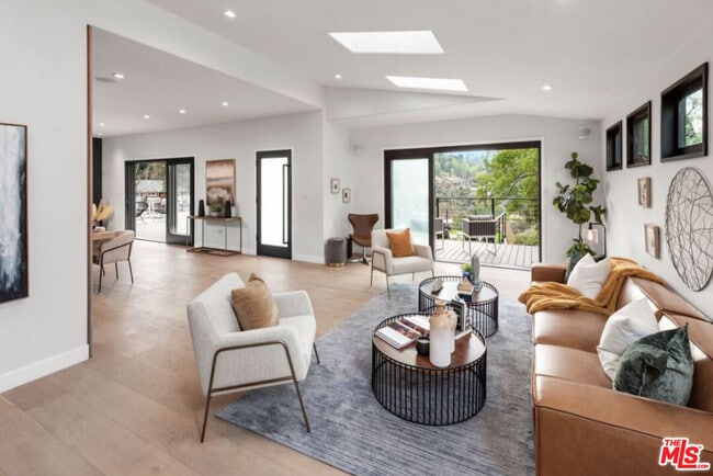 Building Photo - 3936 Farley Ct