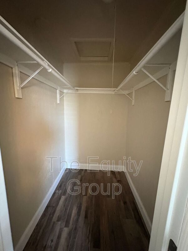 Building Photo - 13405 Ave 432