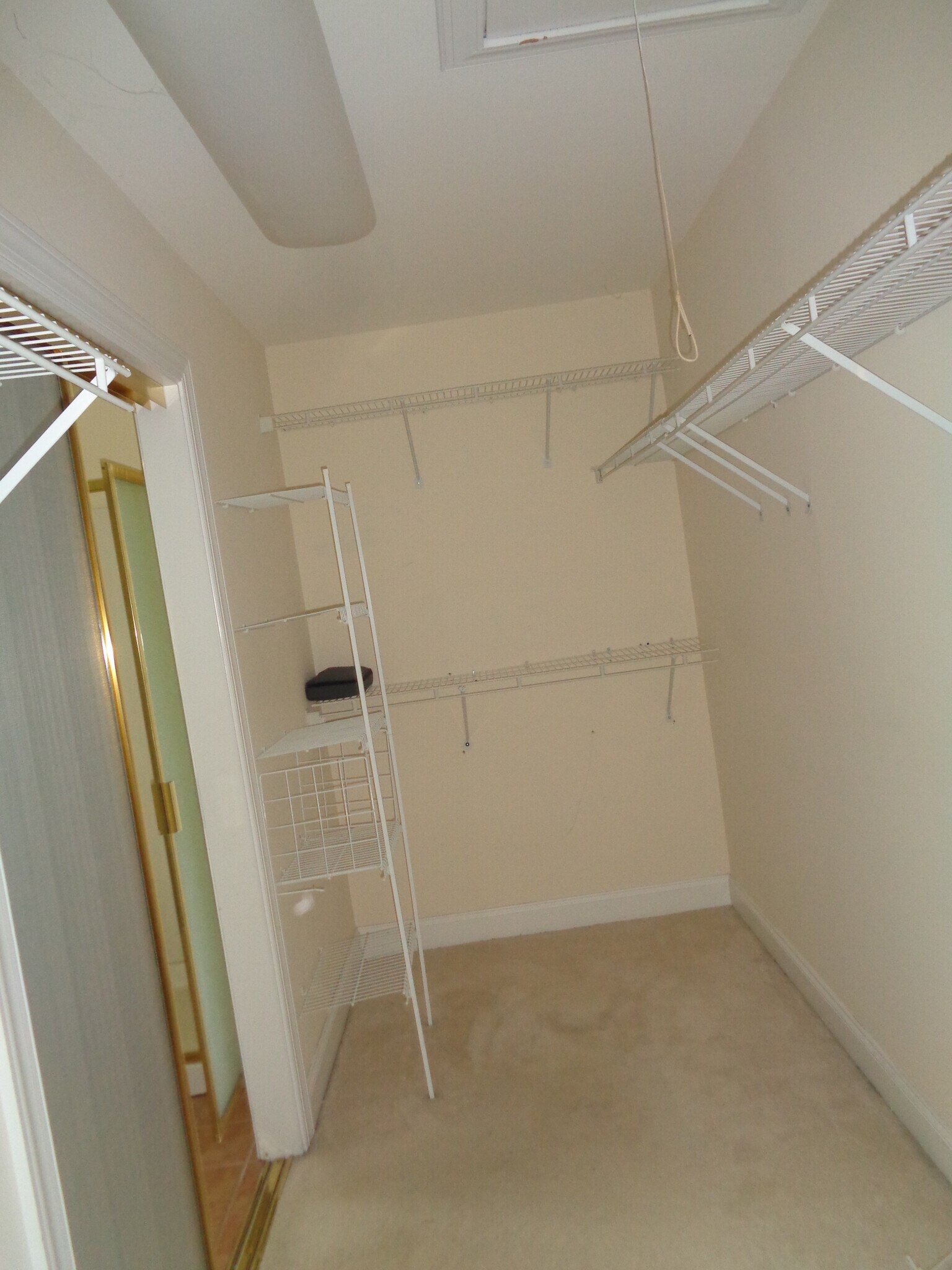 Building Photo - 7127 Weddington Brook Dr