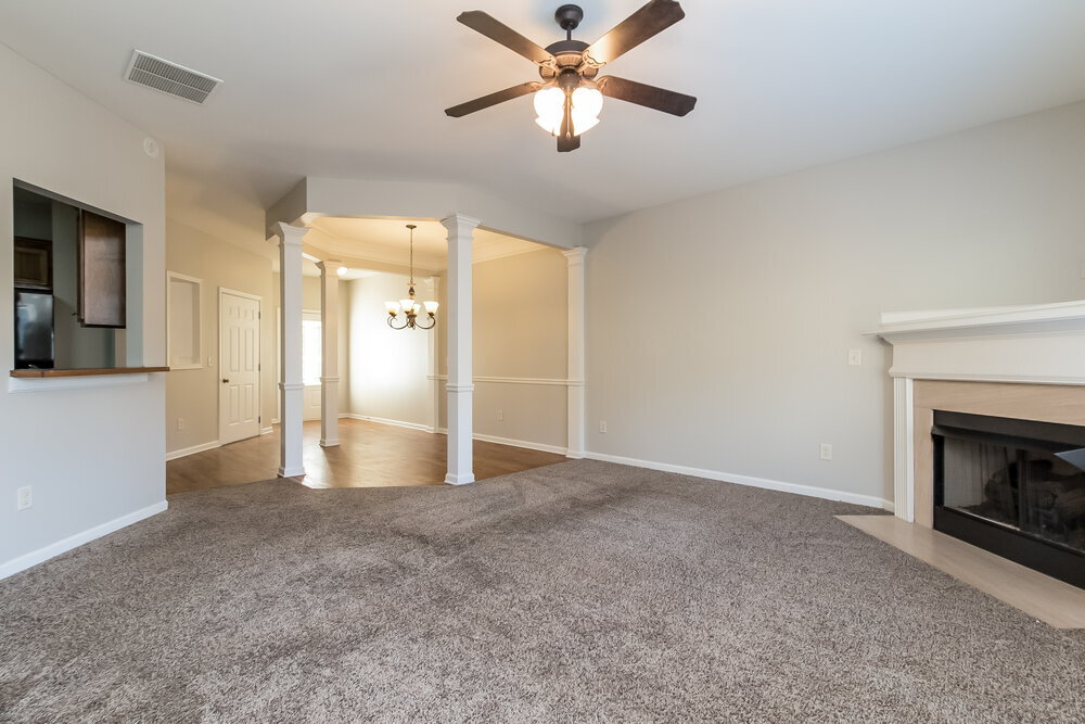 Building Photo - 142 Bethany Manor Dr