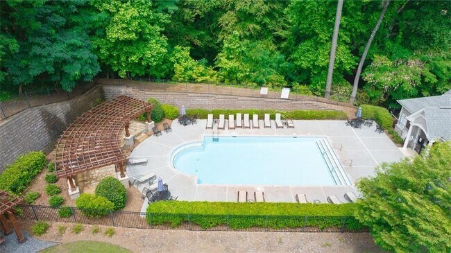 Building Photo - 3642 Gambrell Ln
