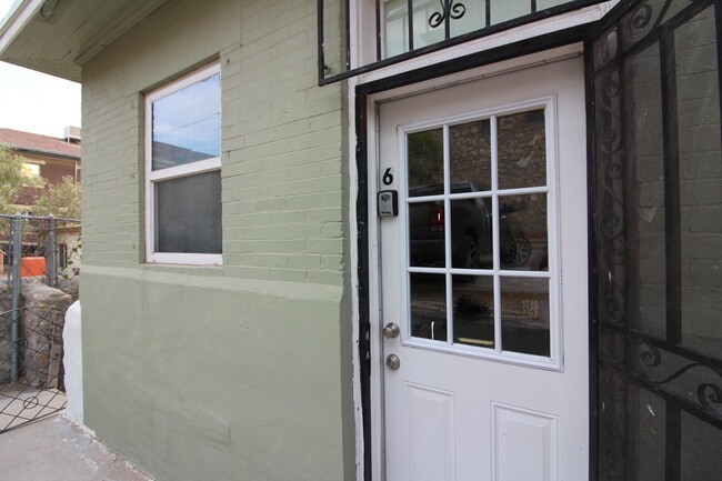 Primary Photo - 803 Upson Dr