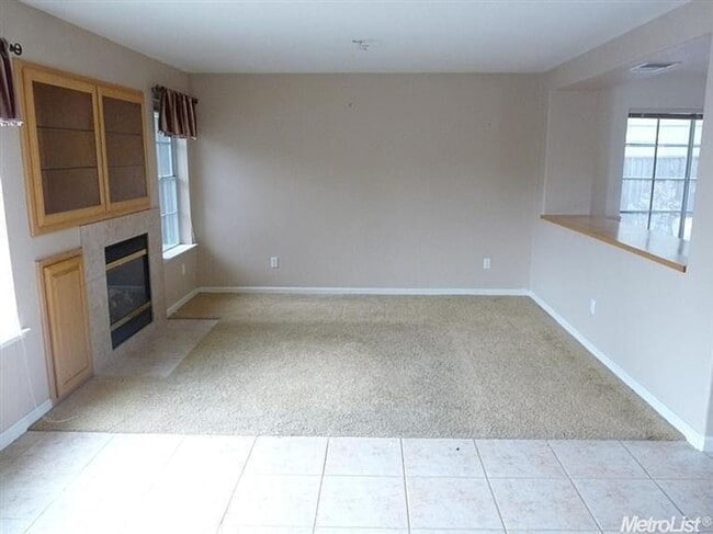 Building Photo - 235 Brushwood Pl