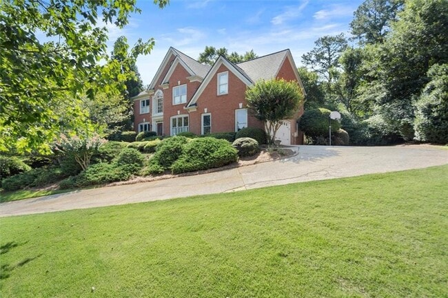 Building Photo - 4020 Walnut Creek Trail