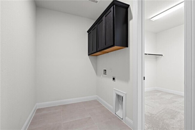 Building Photo - 612 Rawson Bend