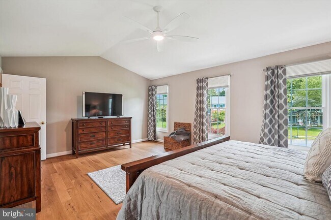 Building Photo - 8300 Centerbrook Pl