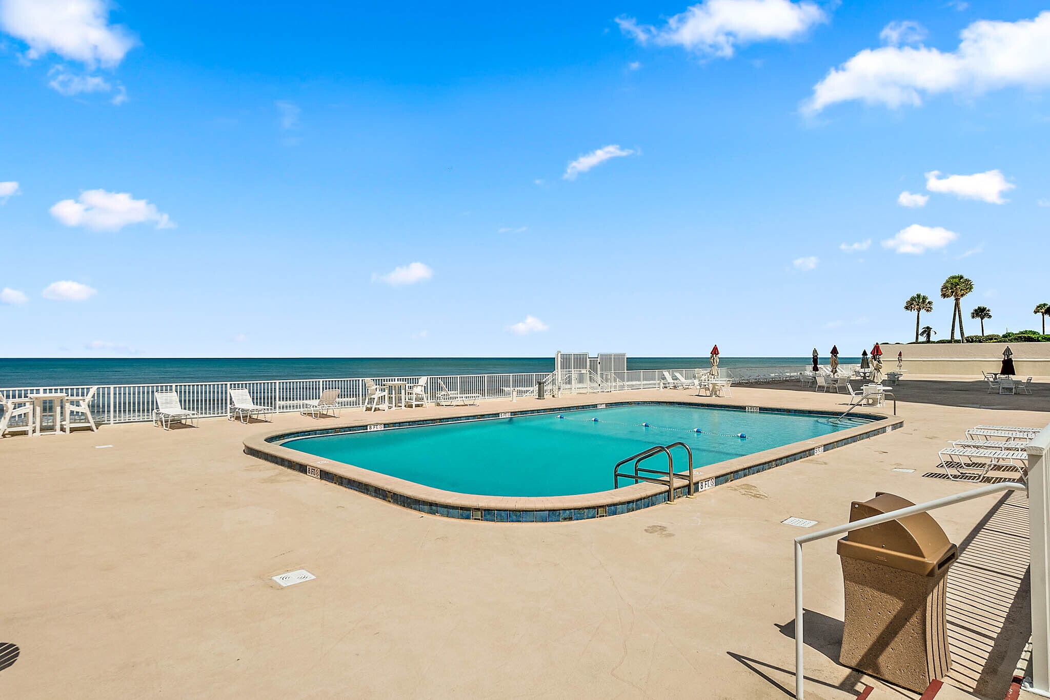 Expansive pool deck - 2947 S Atlantic Ave