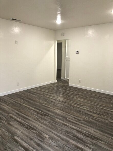 Building Photo - 1792 colfax dr