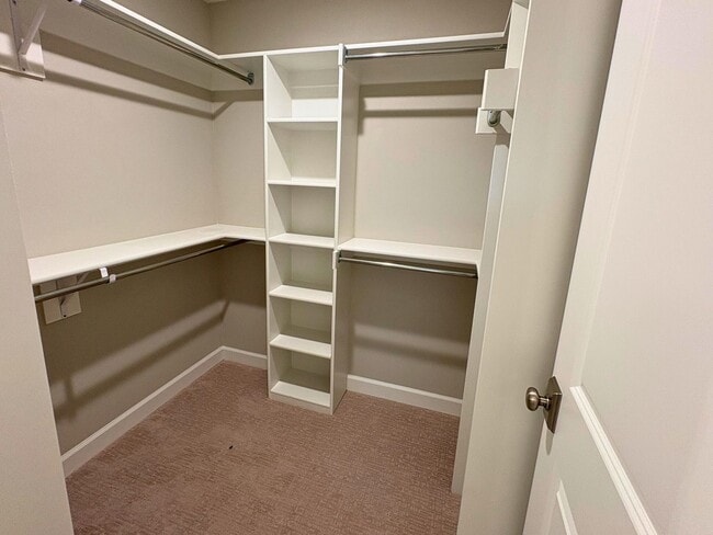 Building Photo - Newly Constructed 3bd/2ba Home!