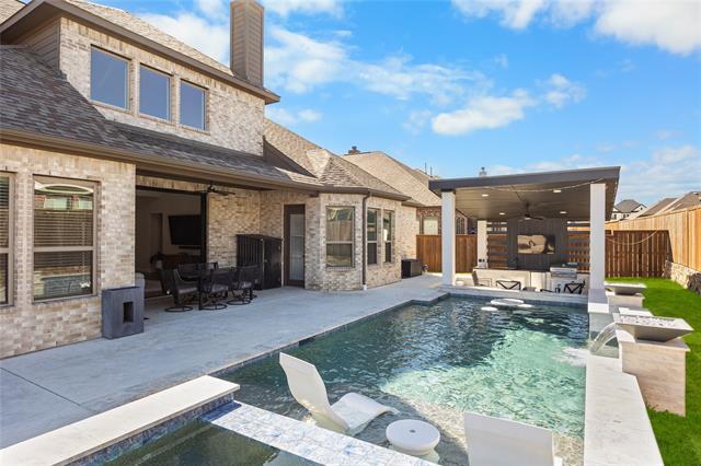 Building Photo - 16921 Eastbrook Dr