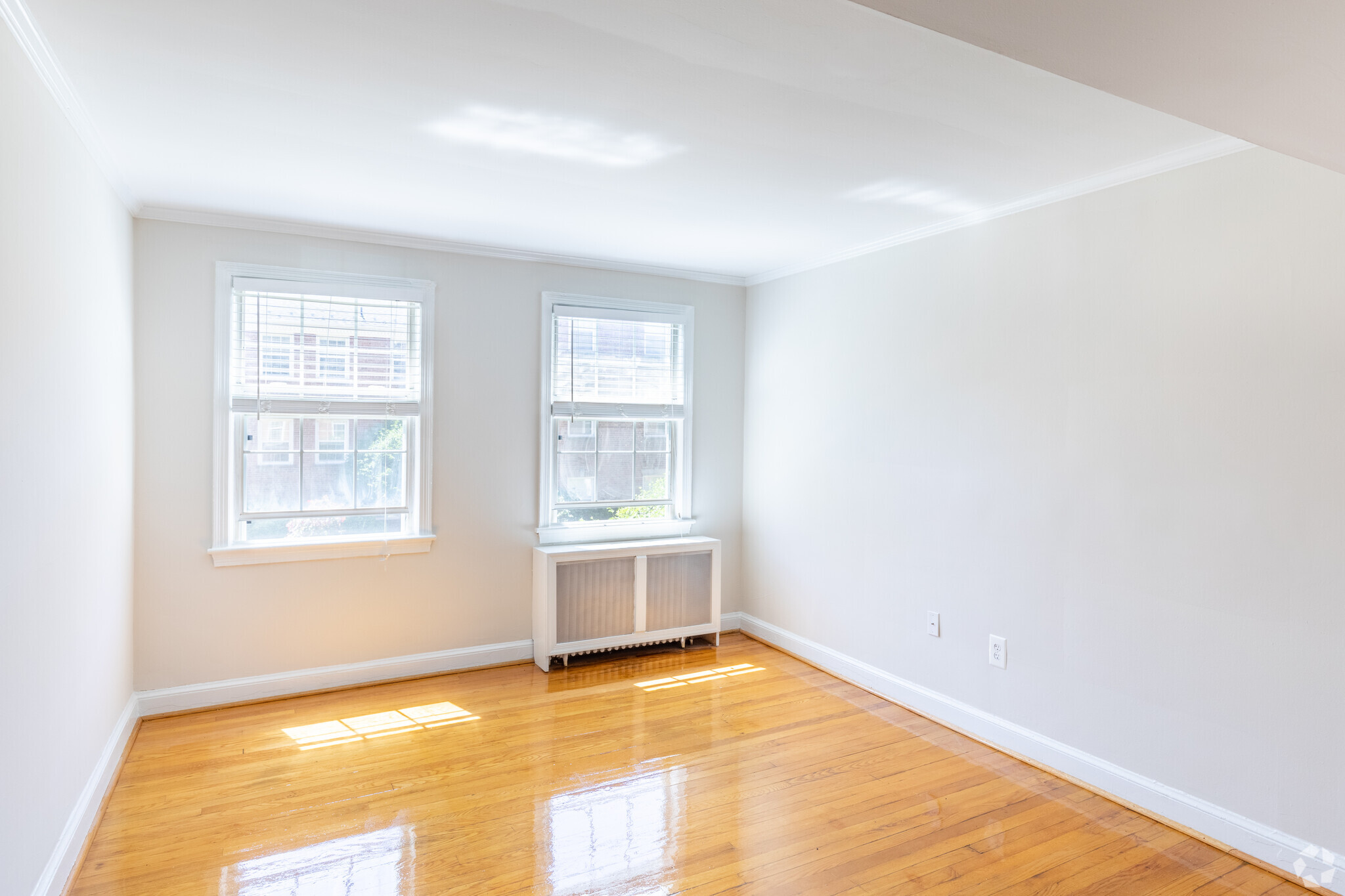 Living Room - Ballston Court