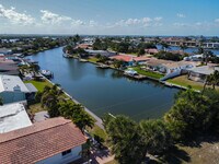 Building Photo - 107 Jamaica Dr