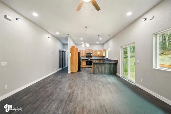 Building Photo - 8561 W Cormorant Way