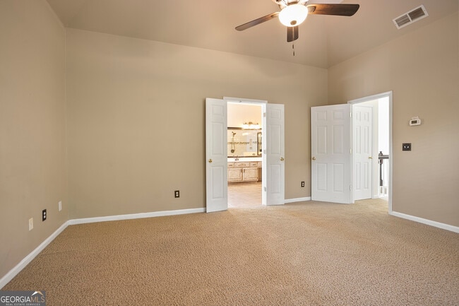 Building Photo - 5465 Derby Chase Ct