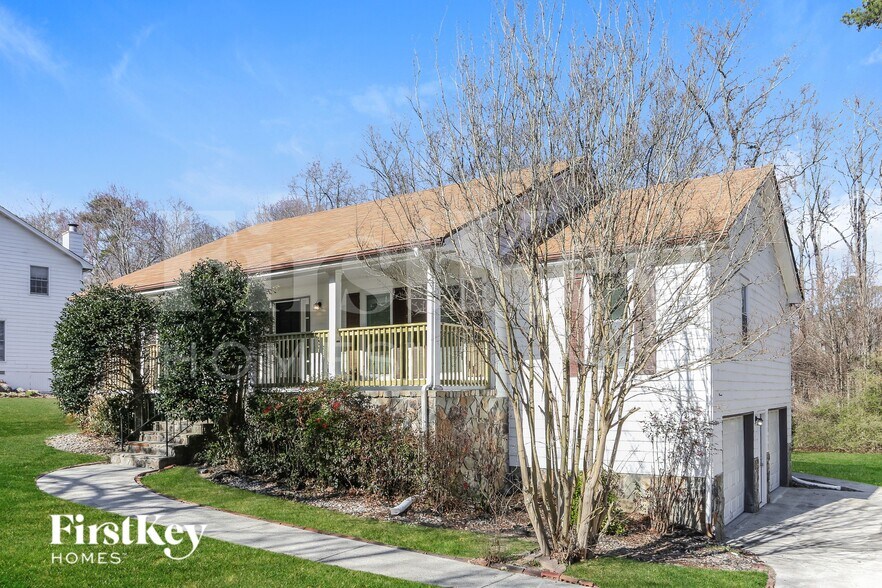 Building Photo - 2586 Kings Pistol Ct