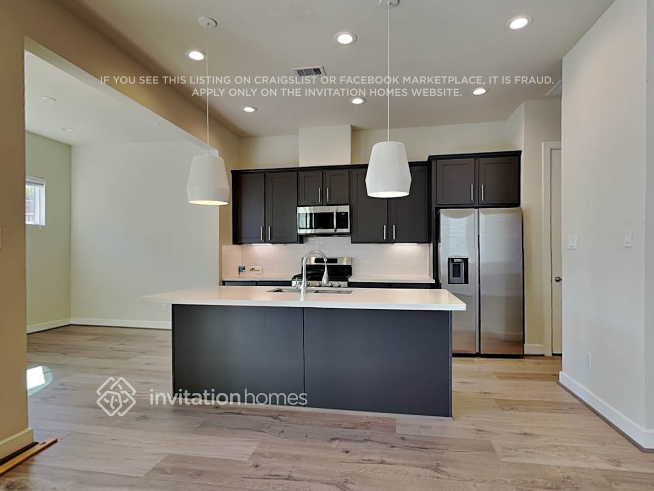 Building Photo - 10450 Executive Lake Dr