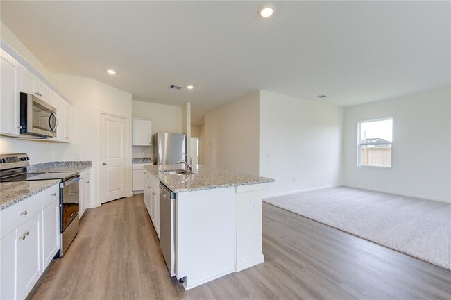 Building Photo - 5903 Grantgrala Dr