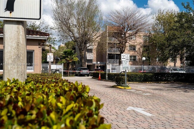 Building Photo - 8421 NW 8th St