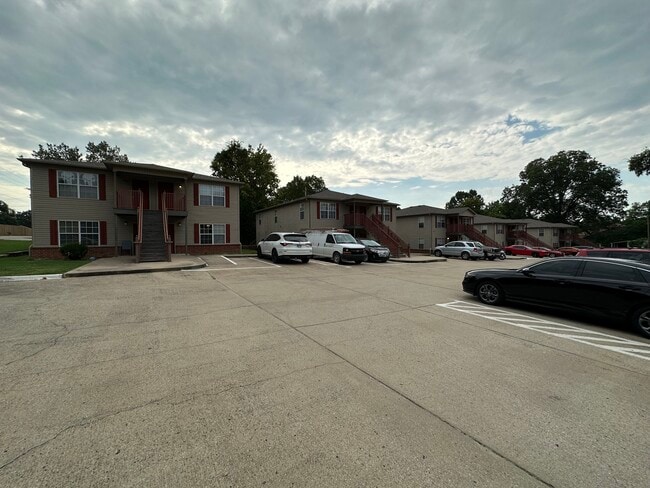 Building Photo - 1306-1322 N. 47th Street