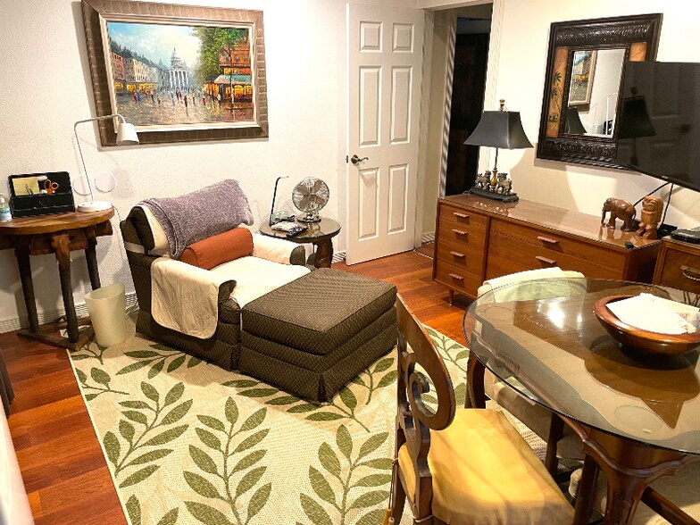 Building Photo - 2407 Sonora Ct