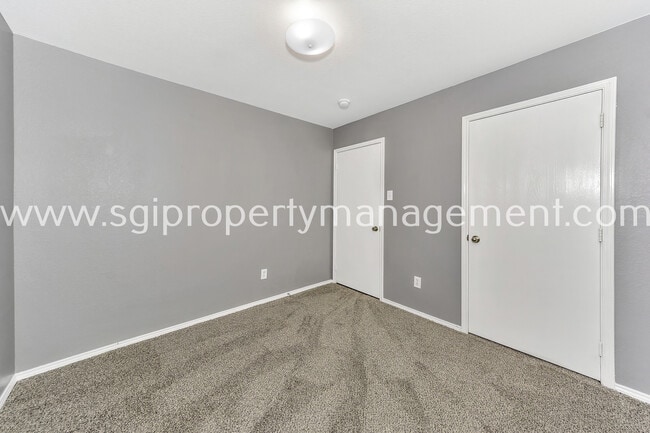 Building Photo - 413 Windy Hill Ln