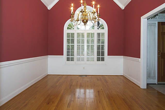 Building Photo - Coming Soon! Inviting 3 Bed / 2.5 Bath Home Featuring Main Level Suite