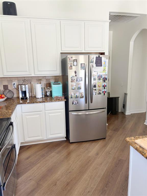 Building Photo - 3336 Ashleys Way