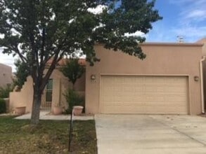 Building Photo - 829 Hackberry Trail SE