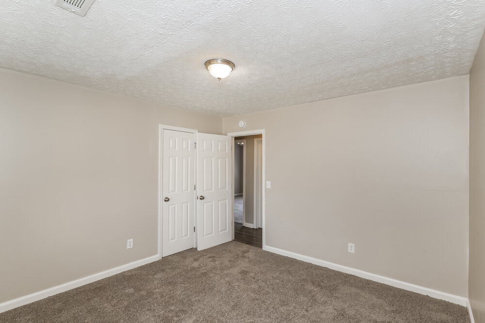 Building Photo - 39 Fairview Dr