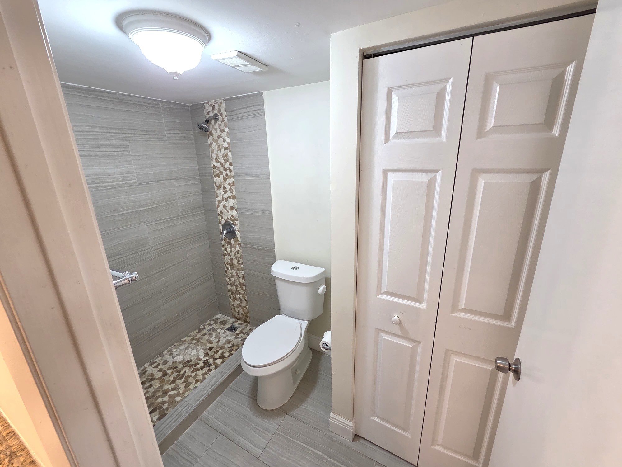 Building Photo - 8560 SW 212th St