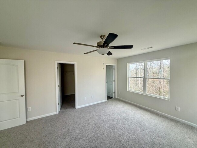 Building Photo - Two bedroom, 2.5 bath townhome in Ridge Creek, Whitsett