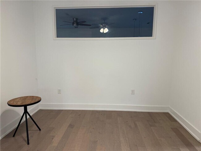 Building Photo - 775 Juniper St NE