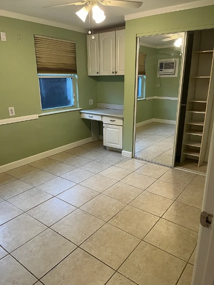 Building Photo - 1039 Miner Rd