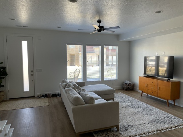 Building Photo - 841 S Scarlet Oak Ln