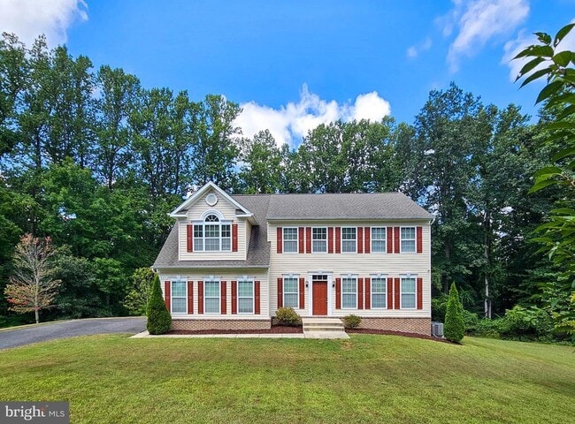 Building Photo - 8401 Hollow Tree Ln
