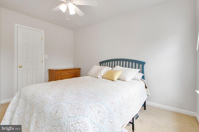 Building Photo - 115 Richard Dr SE