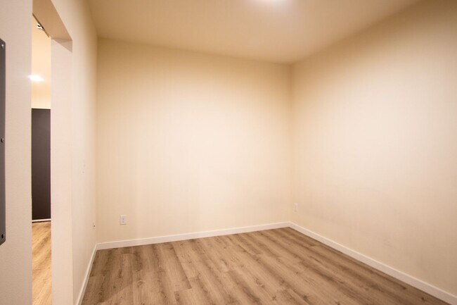 Building Photo - ONE MONTH FREE: Spacious 1 Bedroom + Office with Luxe Finishes!